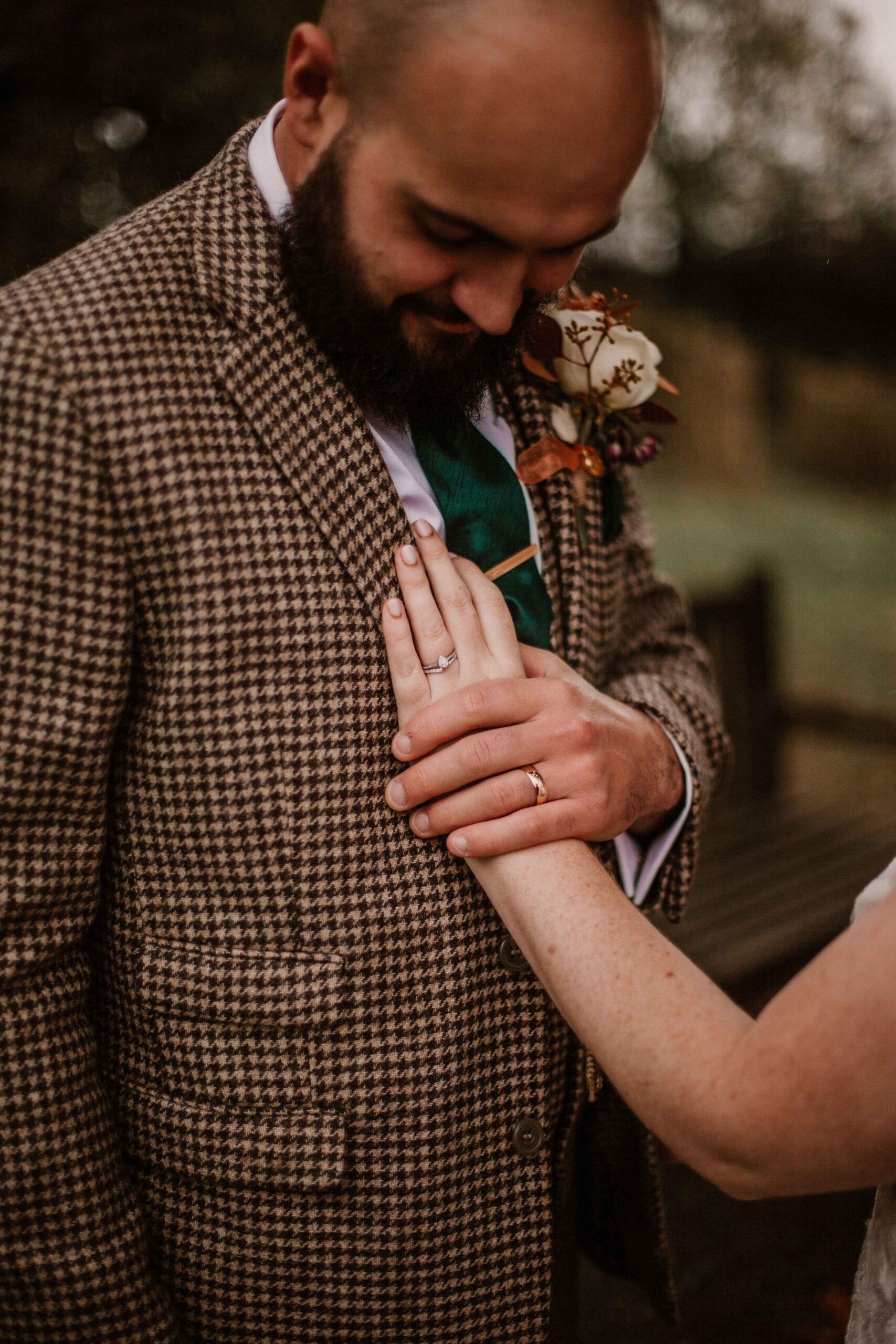 https://ellavioletphotography.com/wp-content/uploads/2023/01/WeddingPortfolio271-scaled.jpg